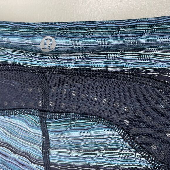 LULULEMON Womens Stop At Nothing Crop Leggings Sz 4 Turquoise Black Logo - Picture 6 of 9